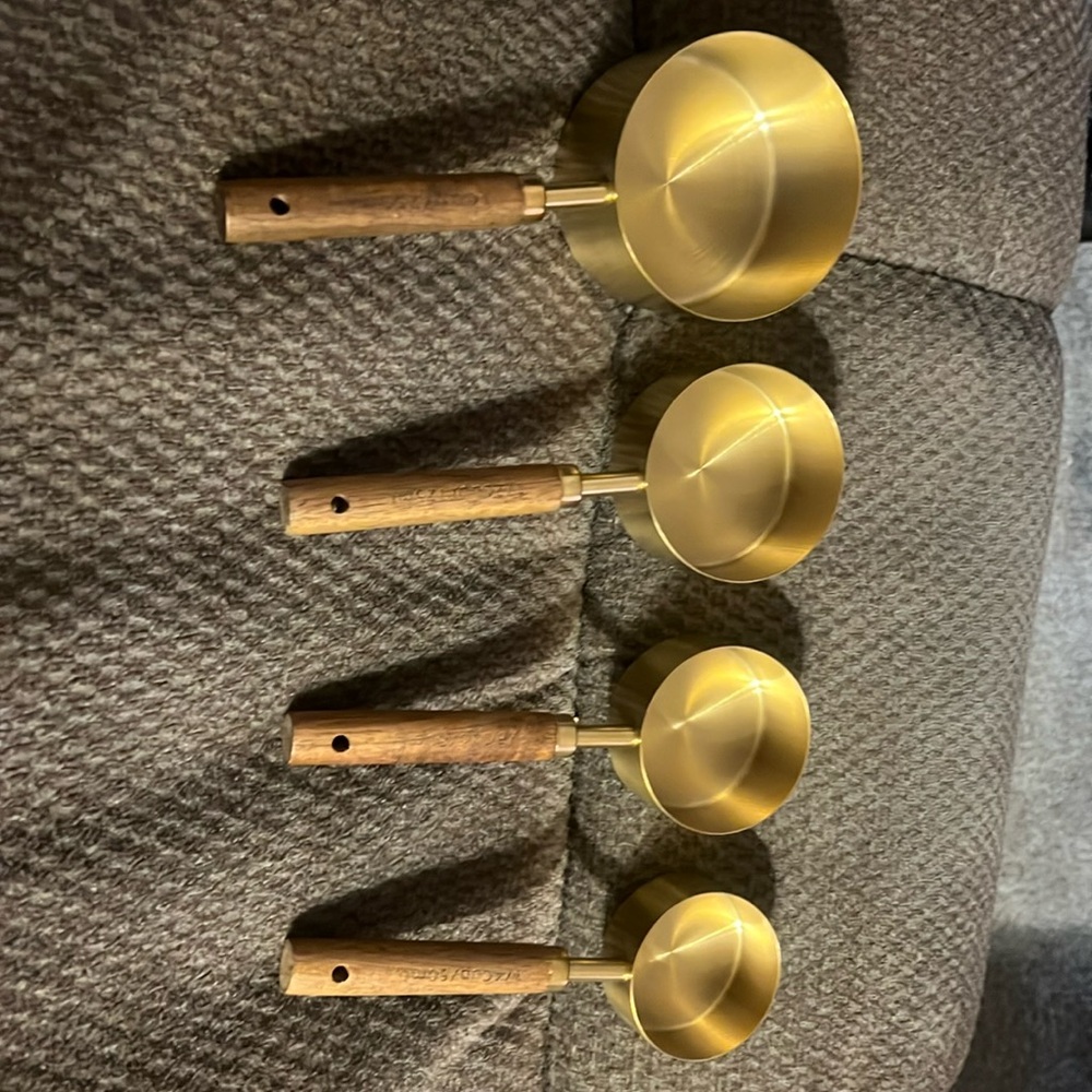 Copper measuring cups